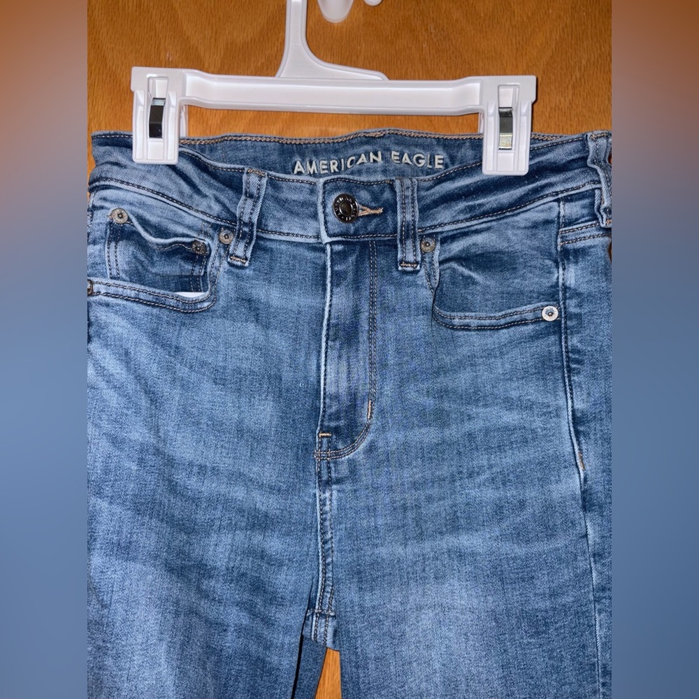 American Eagle Jeans Medium Wash Stretch Denim Casual Flare Fit Size 4 - Picture 3 of 11